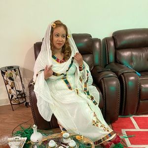 Meet your Posher, Hanna